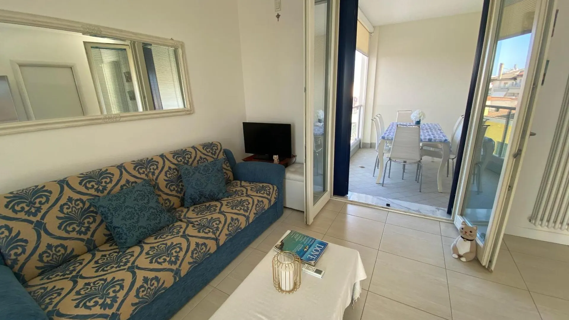 Attico Onda Blu Vista Mare - Acqua - A 150Mt Dalla Spiaggia 리도 디 예솔로 0*,  이탈리아