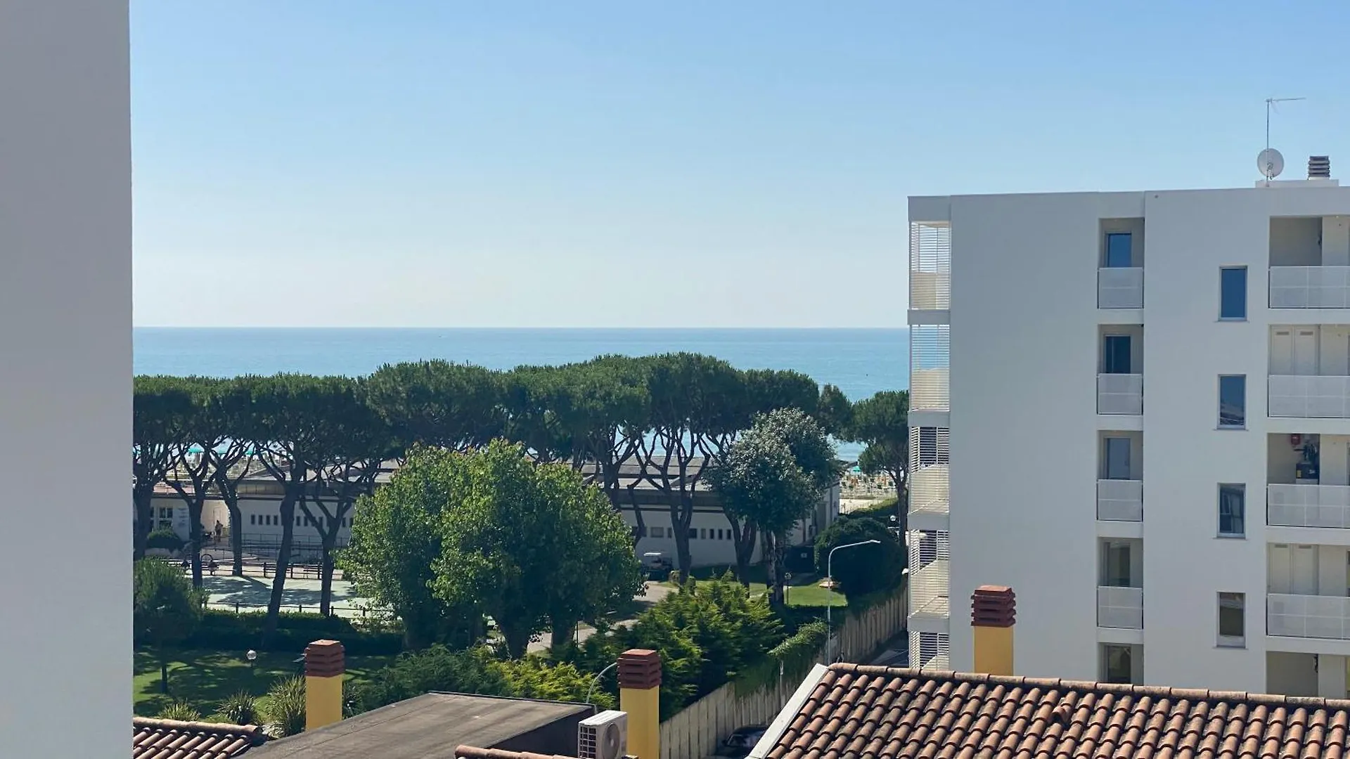 Attico Onda Blu Vista Mare - Acqua - A 150Mt Dalla Spiaggia Lido di Jesolo Daire